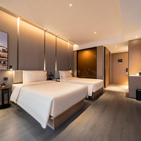 Atour Hotel Guilin Two Rivers And Four Lakes Elephant Trunk Hill Exteriör bild